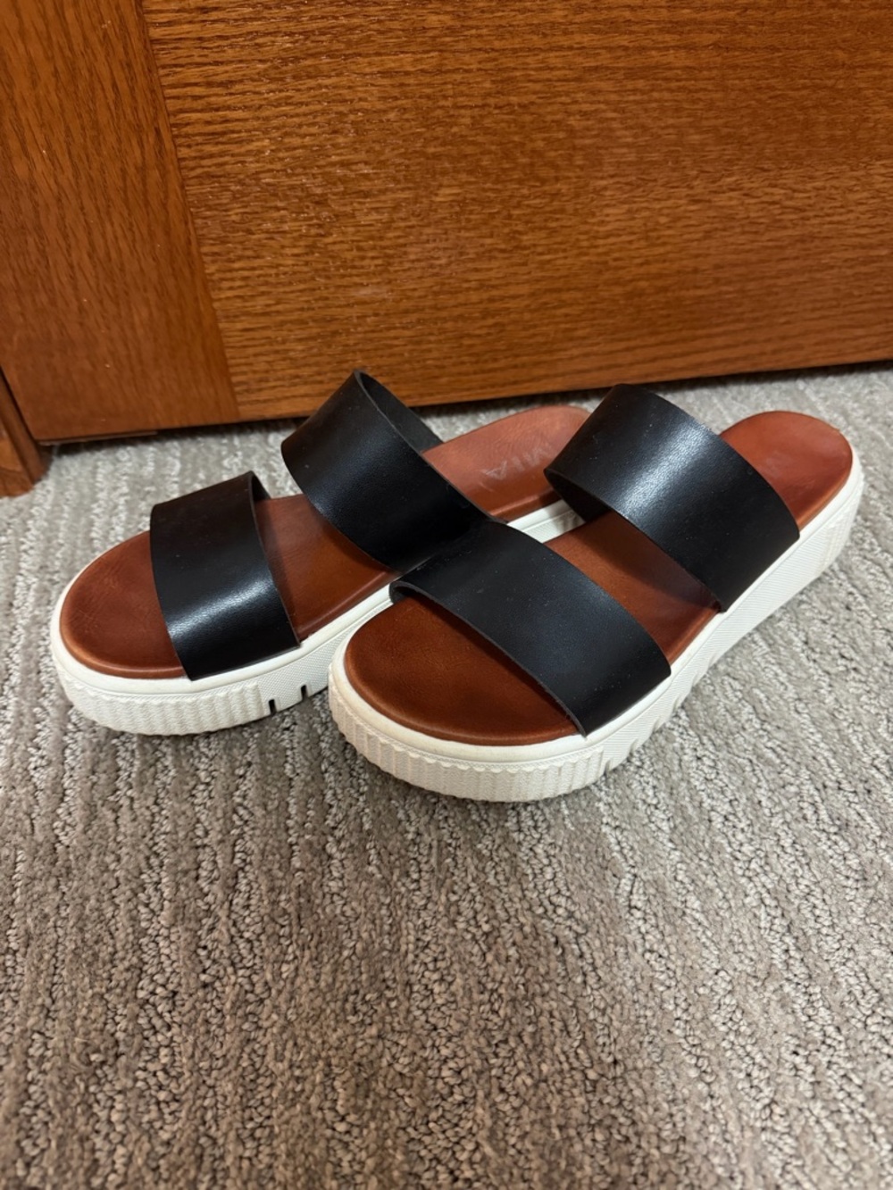 Mia Black Double-Band Slide Sandals with Platform